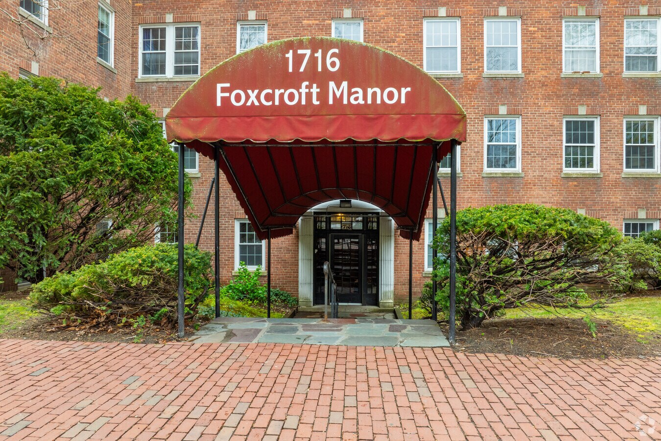 Entrance - Foxcroft Manor