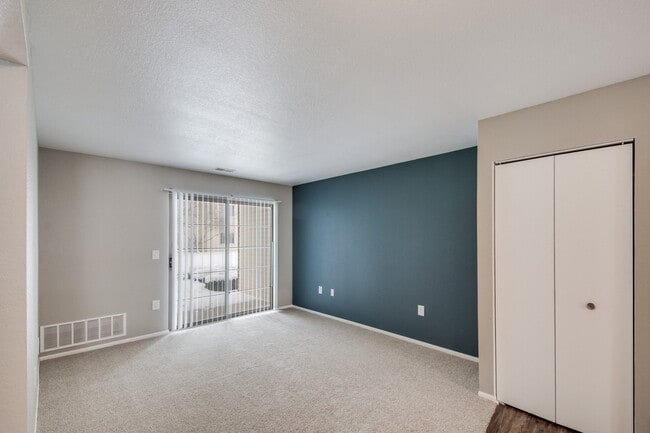 Stone Crest Apartments