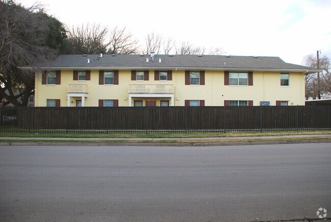 Photo - 2787 Kings Rd