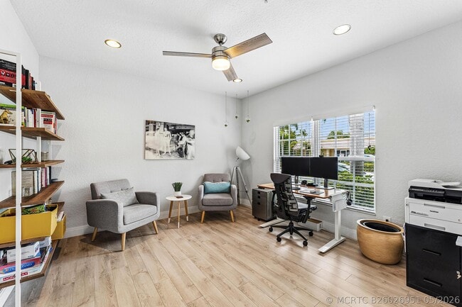 295 NE 5th Ave