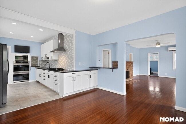 Photo - 189 Lafayette Ave