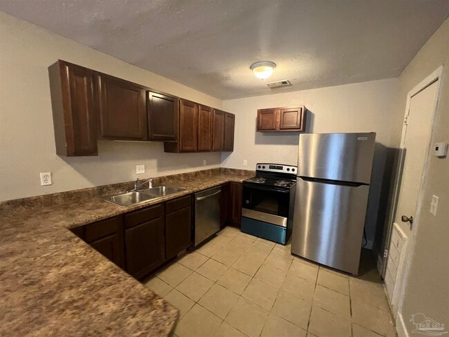 Photo - 6394 W Fairfield Dr