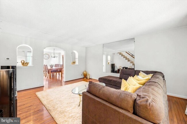 Building Photo - 1043 N 68th St
