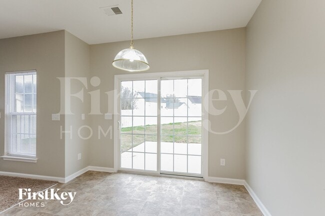 Photo - 109 Barrington Dr