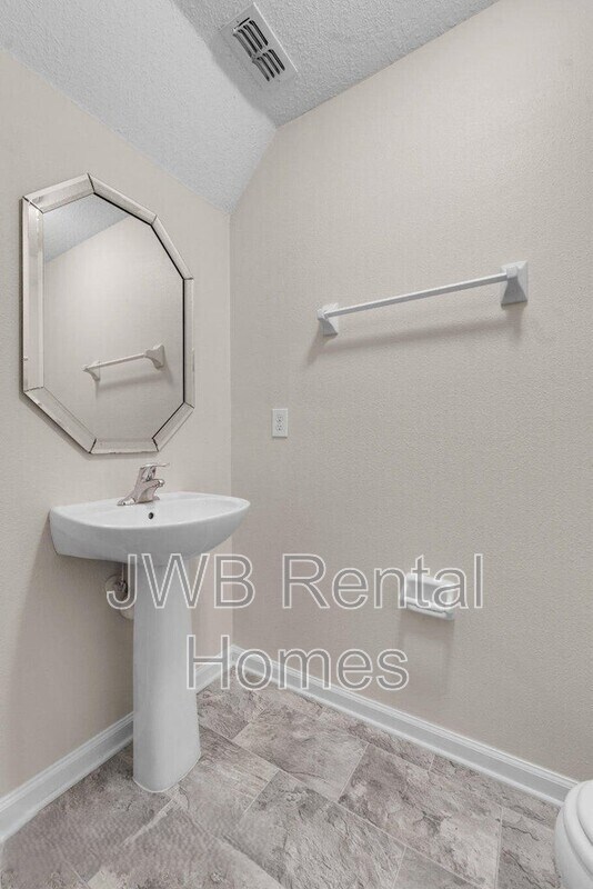 Photo - 6838 Lake Mist Ln