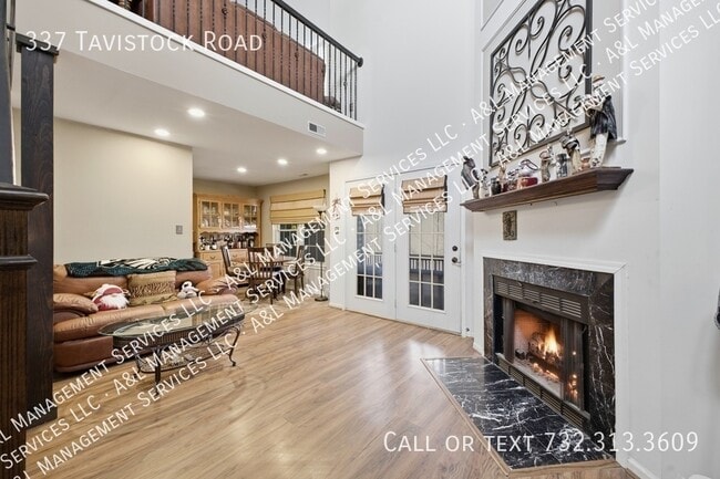 Photo - 337 Tavistock Rd