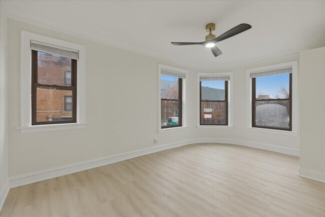 Photo - 4004 N Bell Ave Unit 2A