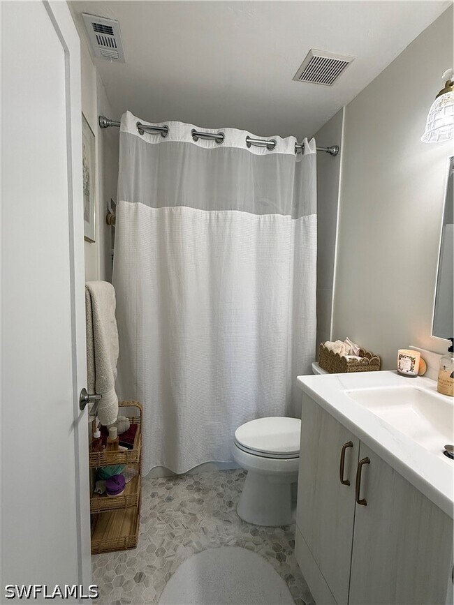 Photo - 6113 Lakefront Dr