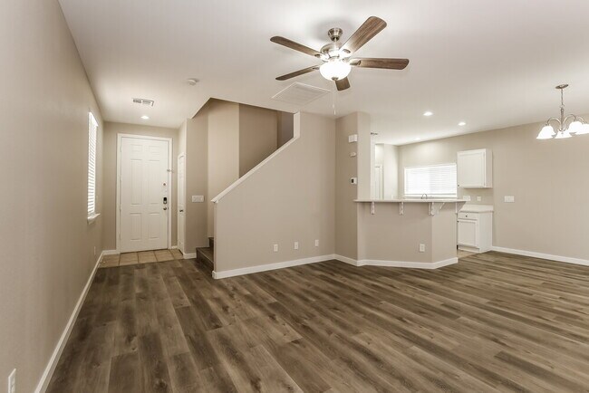 Photo - 11887 Principi Ct