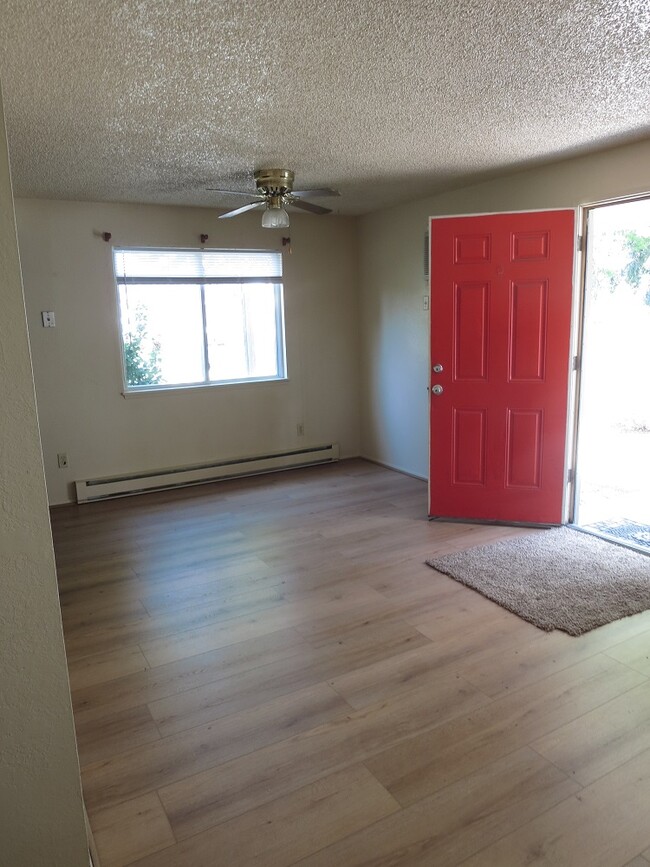 Photo - 710 Nectarine St Unit 710