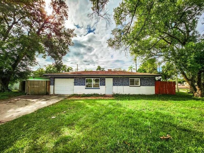 Photo - 5396-5368 68th Way N