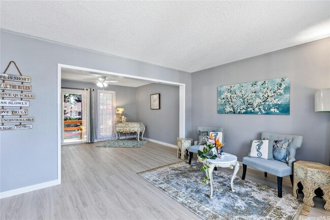 Building Photo - 98-1394-1394 Nola St