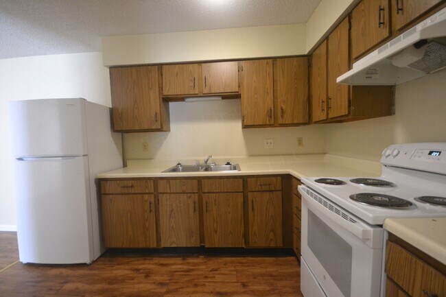 Buffalo Apartments (Bison Terrace)