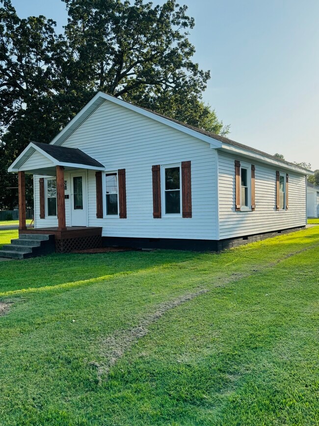 Photo - 718 S Pine St