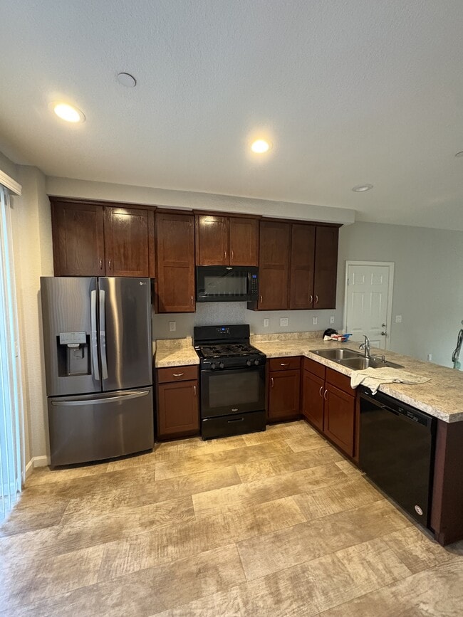 Photo - 488 Palmilla Pl