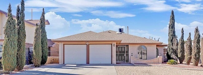 Photo - 1747 Leroy Bonse Dr House