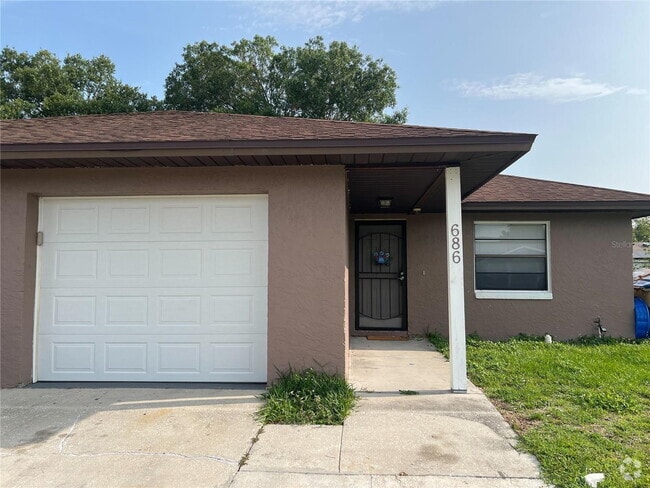 Building Photo - 686 Royalty Ct Rental