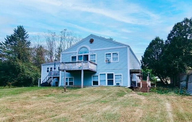 Building Photo - 1507 Slaterville Rd Unit Apt 2