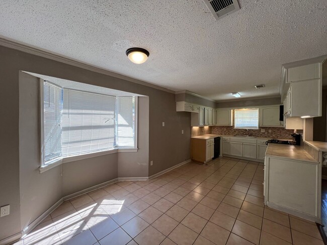 Photo - Shadow Bluff