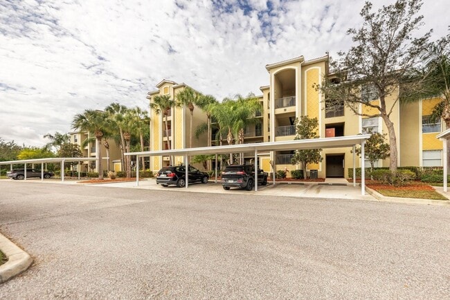 Building Photo - River Strand Beauty! Unit 207