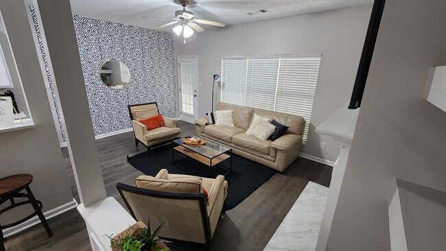 Photo - Room in Townhome on W Park Cir