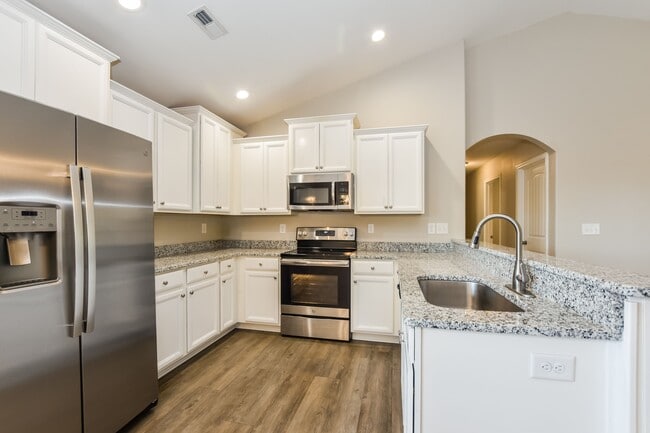 Photo - 136 Pitts Griffin Drive