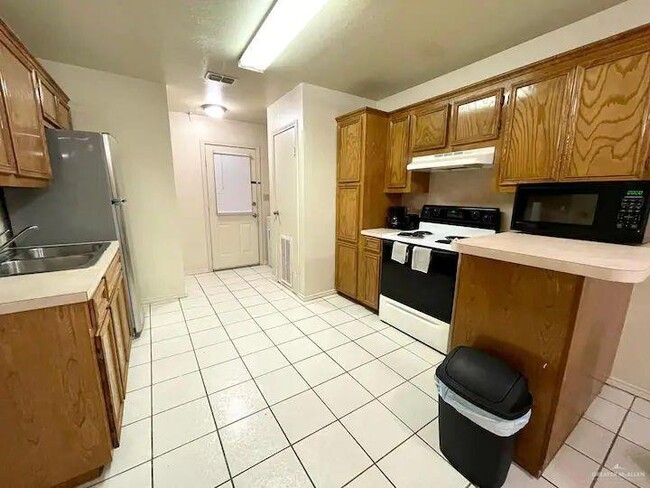 Photo - 14 N Pleasantview Dr