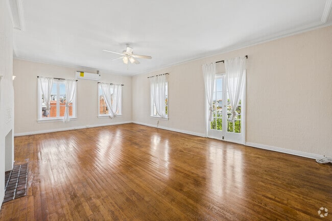 2BR, 1BA - 1550SF - Dining Room - 620 S. Ardmore
