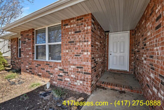 Photo - 3318 S Valley View Dr