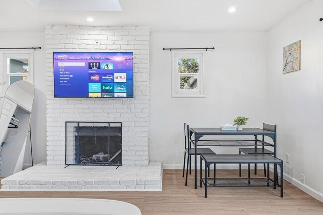 Photo - 542 Columbia Ave Unit ID1460105P