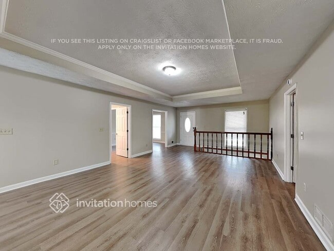 Photo - 2461 Sherrie Ln SW
