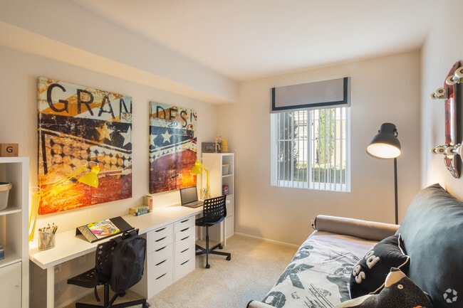 3HAB, 2BA - 1,407 ft²
