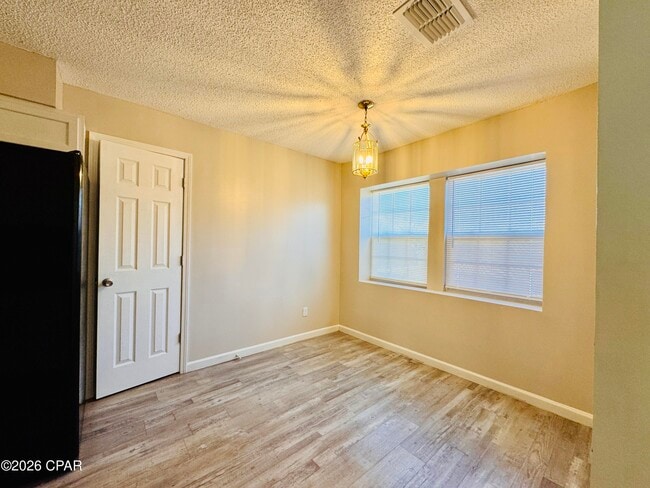 Photo - 163 Lauren Ln