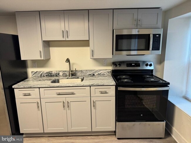 Photo - 20 Richardson St