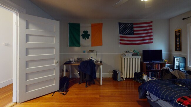 Photo - 96 Columbia St Unit #2