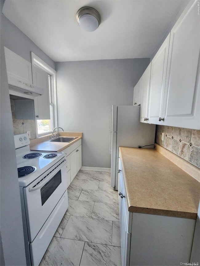Building Photo - 36 Hillside Ave. Unit 1