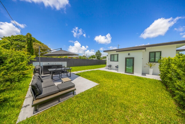 Photo - 5194 NW 15th Ave