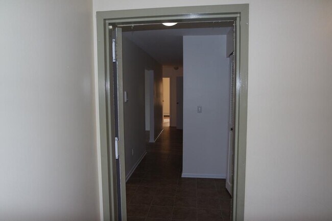 Photo - 72 Riverview Ct Unit 72