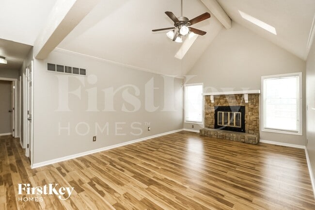 Photo - 10126 N Wyandotte St