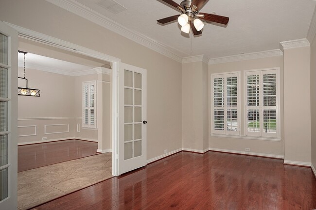 Photo - 79 E French Oaks Cir