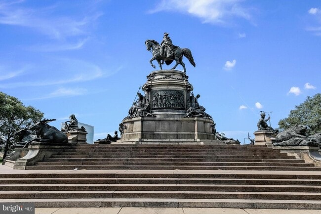 Photo - 2212 Fairmount Ave Unit 1