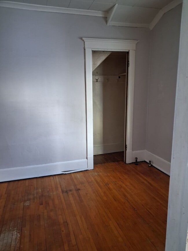 Photo - 8th St Virginia Unidad Apt #2