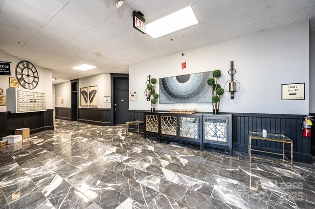 Photo - 426 2nd Ave SE