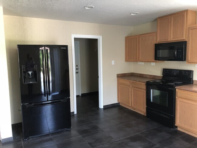 Photo - Well-Maintained 4-Bedroom Home with Game Room, Gazebo & Trail Access