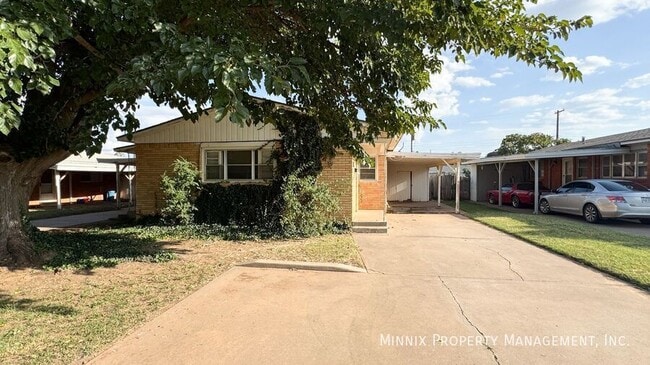 Photo - 4411 31st St