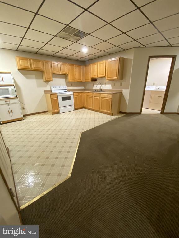 181 Armstrong St Unit D