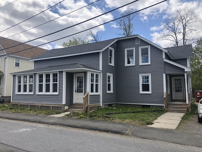 Building Photo - 123-125 Williams St Rental