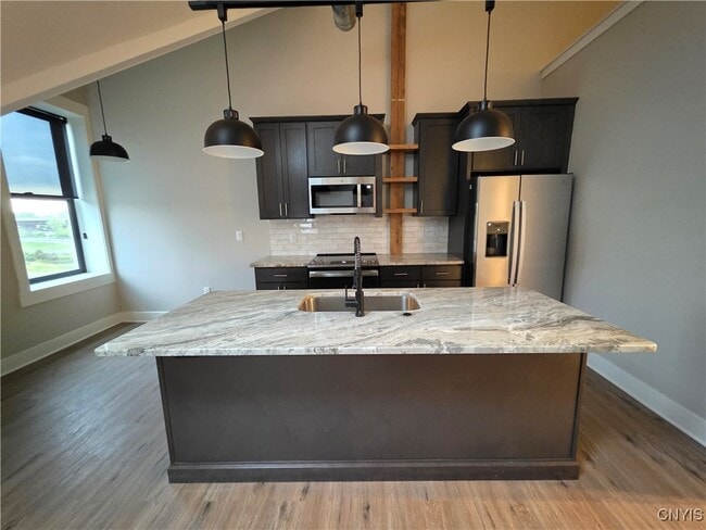 Photo - 100 Buckley Rd