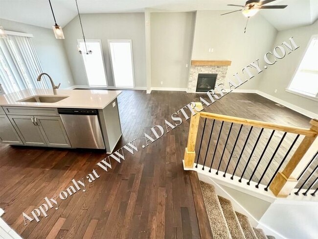 Photo - Beautiful Home in Independence-Available in JULY!!