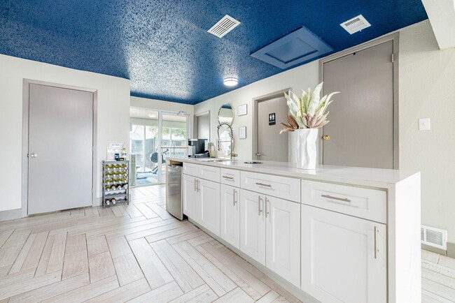 003_Kimberly_ExAm_03122025_S - The Kimberly